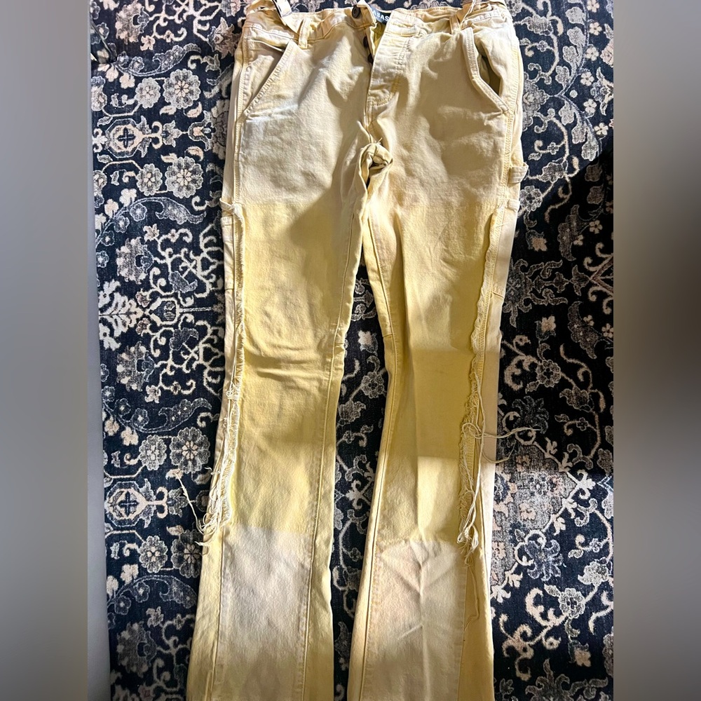 Men’s Bootcut Slim Fit Jean